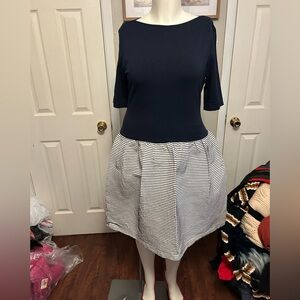 Liz Claiborne Navy and White A-Line Skirt